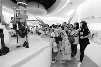 如何從知識科普拓展到關(guān)系培育？